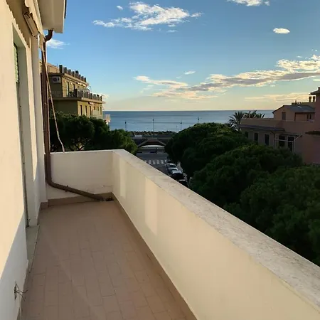 Casa Bianca 5 - Confortevole In Centro A Lejlighed