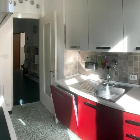 Casa Bianca 5 - Confortevole In Centro A Lägenhet