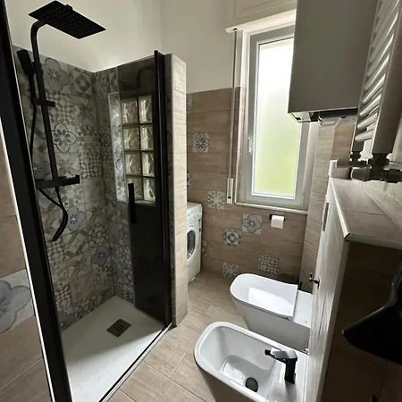 Casa Bianca 5 - Confortevole In Centro A Moneglia