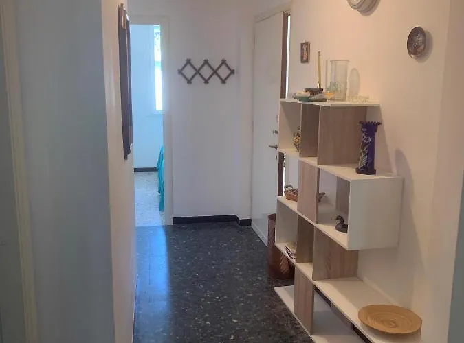 Casa Bianca 5 - Confortevole In Centro A Apartman Moneglia